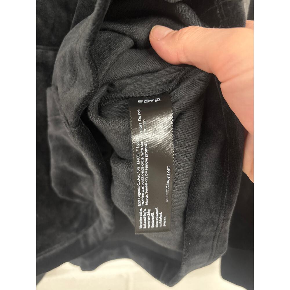 NWOT Eileen Fisher Sz Large Black Cozy Velour Knit Hooded Boxy Pullover Top - Picture 5 of 6